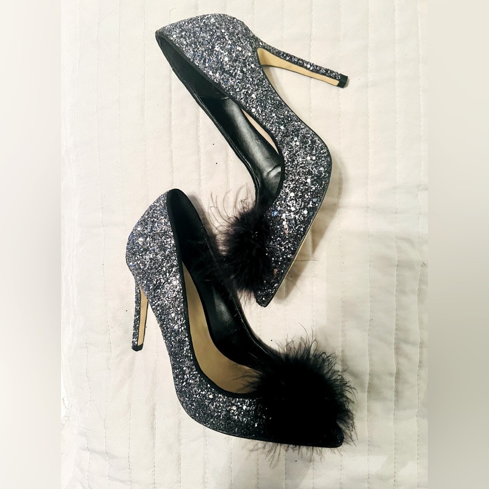 NWOB black sparkle heels size 6